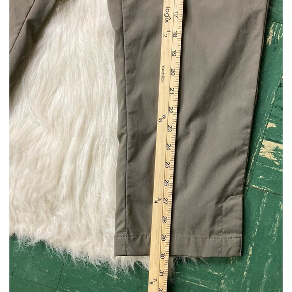 Royal Robbins Capri Pants Womens Sz 2 Olive Green Stretch Hiking Nylon Outdoors - Picture 9 of 13